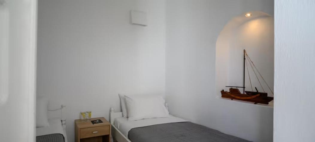 On An Island Suites & Apartments - Fira Ngoại thất bức ảnh
